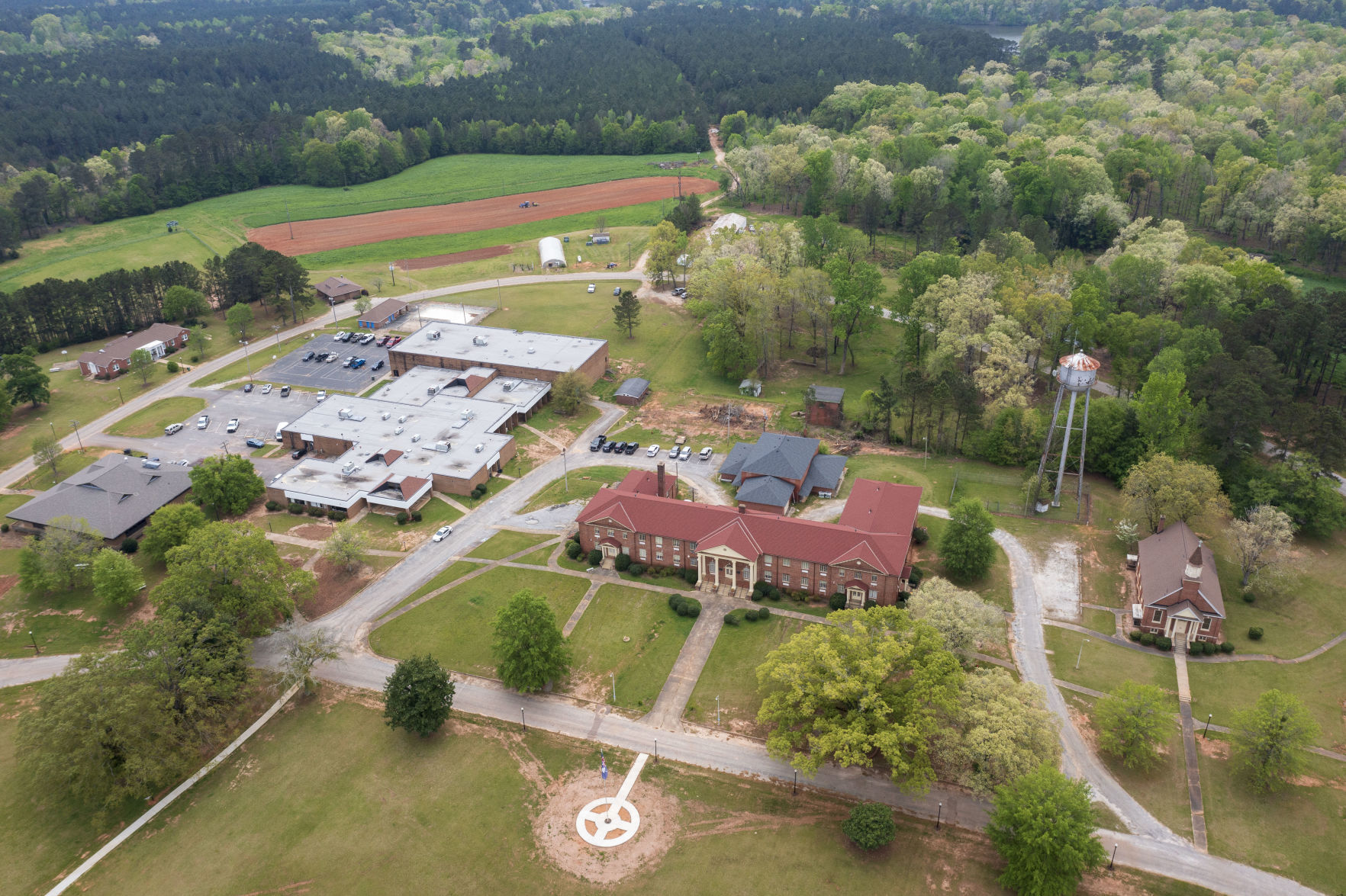 JDLH campus